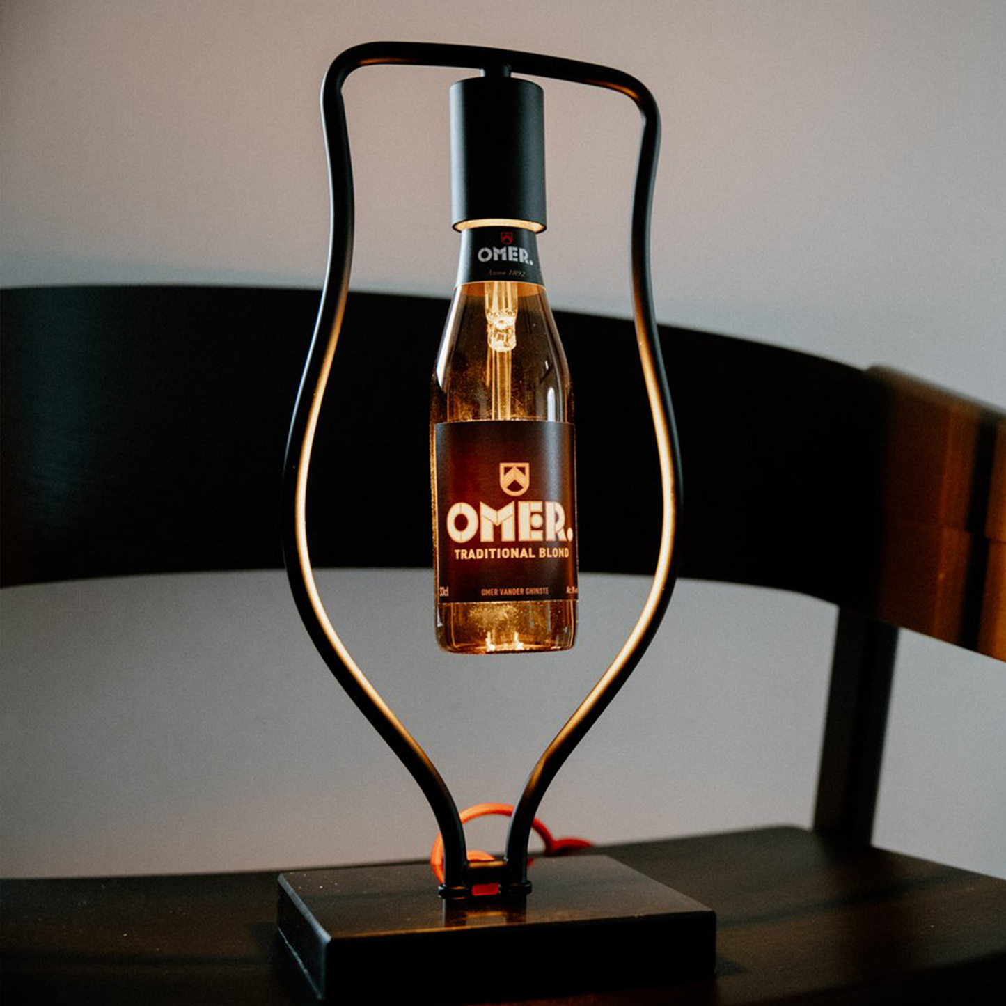 OMER. Bottle glorifier