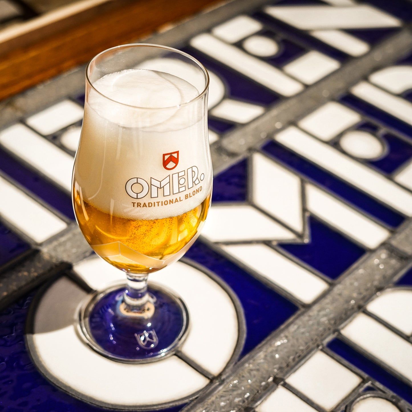 Verre original de OMER. Traditional Blond 33cl