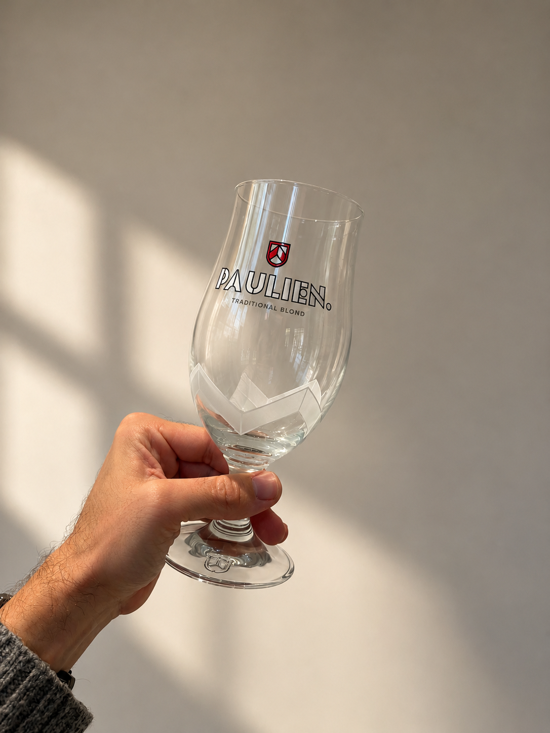 OMER. Glas met naam